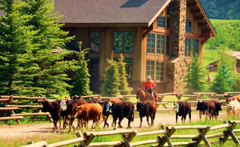Top Family Ranches in America: The Definitive Planning Guide